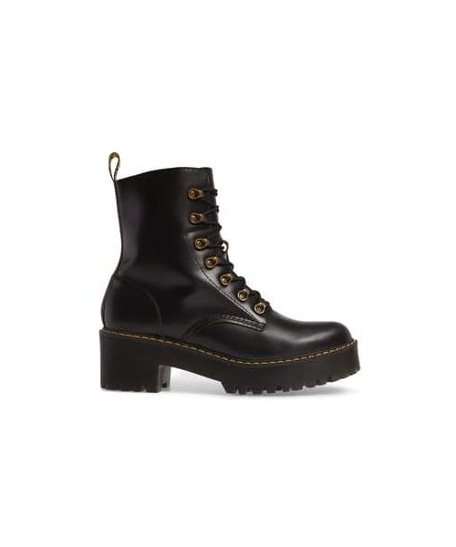 Dr. Martens（ドクターマーチン）の「Dr. Martens Leona Heeled Boot（ブーツ・レディース・Black・9us/ 7uk/5us/ 3uk/10us/ 8uk/11us/ 9uk/8us/ 6uk）」の3枚目の写真