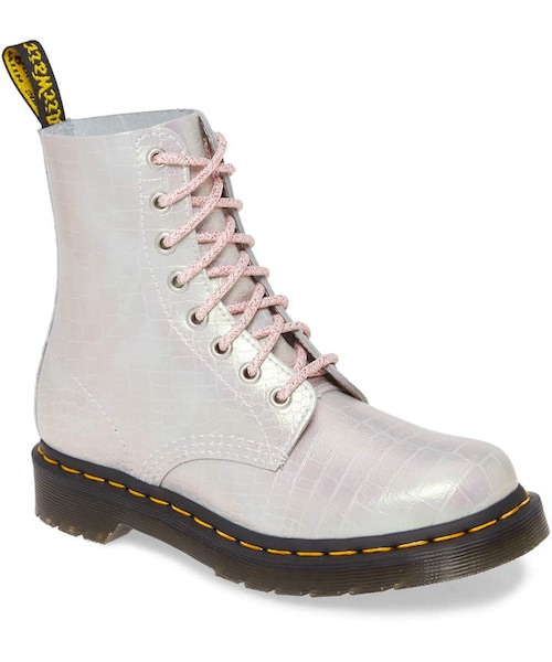 Dr. Martens（ドクターマーチン）｜レディースのブーツ（ピンク系 