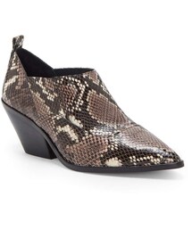VINCE CAMUTO（ヴィンスカムート）の「Vince Camuto Jetera