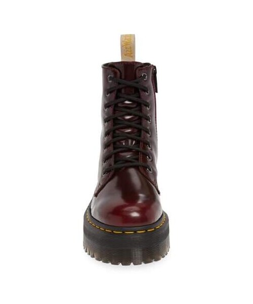 Dr. Martens（ドクターマーチン）の「Dr. Martens Jadon Platform Boot（ブーツ・レディース・Red・5us/ 3uk）」の4枚目の写真