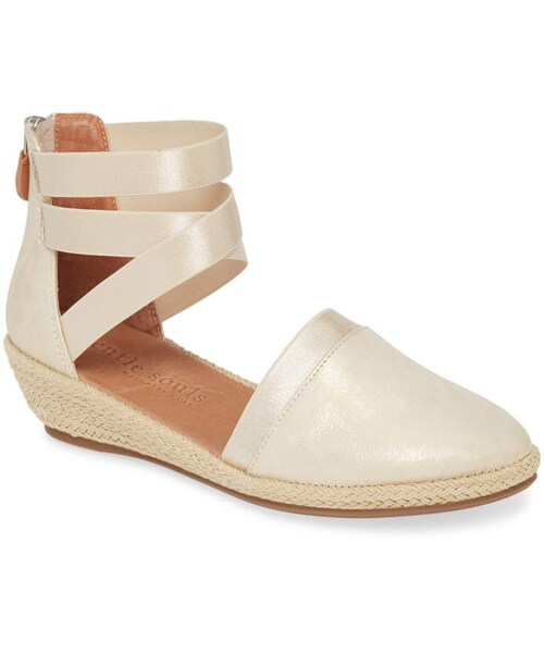 Kenneth Cole（ケネスコール）の「Gentle Souls by Kenneth Cole Beth Espadrille ...