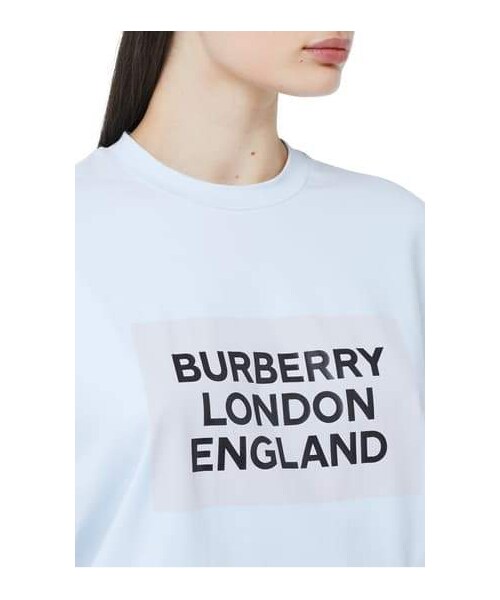 BURBERRY(バーバリー)の「Burberry Ariana Logo Print Graphic Tee(Tシャツ/カットソー・レディース・Blue・Medium/Xx-small/X-small/X-large/Large/Small/Xx-large)」の4枚目の写真