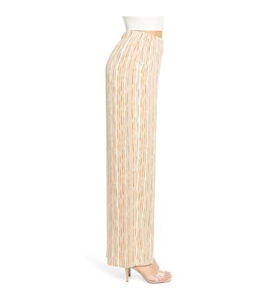 June & Hudson(-)の「June & Hudson Print High Waist Wide Leg Pants(その他パンツ・レディース・Beige・Large/Medium/X-large/Small)」の2枚目の写真