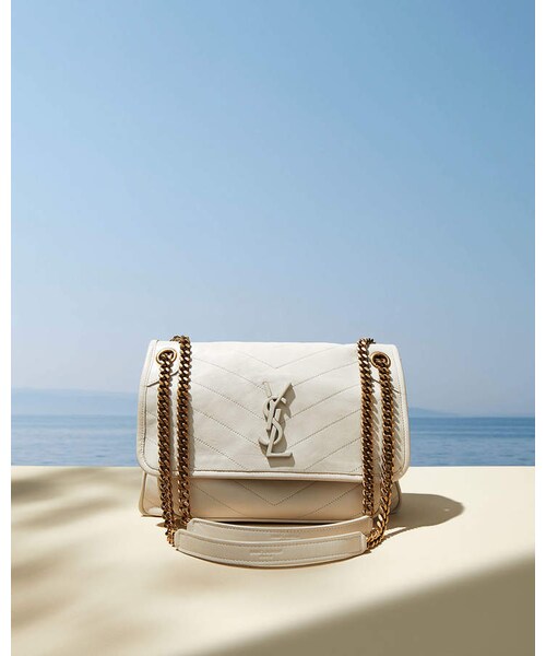 Saint Laurent(サンローラン)の「Saint Laurent Niki Medium Monogram YSL Lamb Leather Shoulder Bag(ショルダーバッグ・レディース・White/Black・One Size)」の5枚目の写真