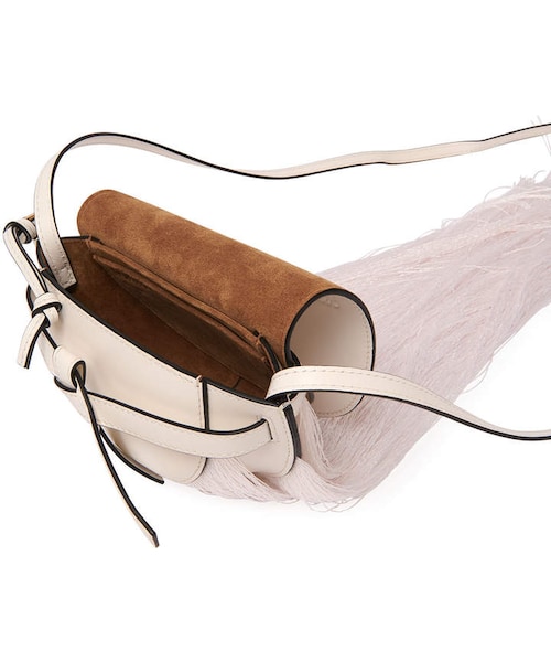 LOEWE（ロエベ）の「Loewe Gate Mini Fringe Crossbody Bag