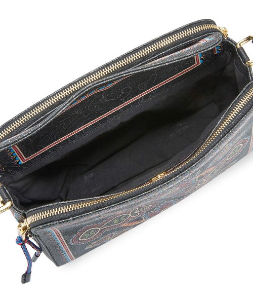 ETROのセカンドバッグ
