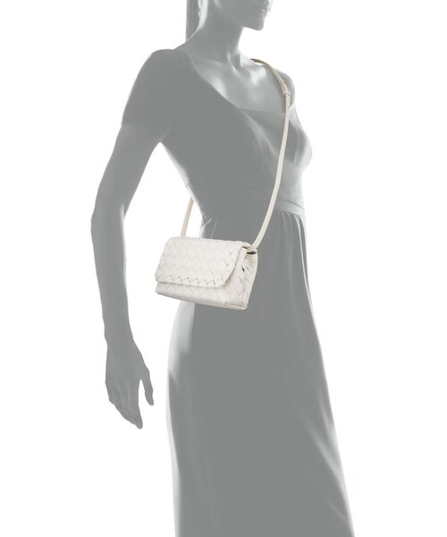 ☆【BOTTEGA VENETA】☆INTRECCIATO FLAPショルダーバッグ☆ BOTTEGA VENETA（ボッテガヴェネタ）の「Bottega Veneta Mini