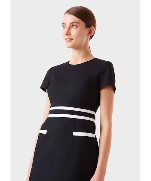 Hobbs(ホブス)の「Primrose Dress(ワンピース/ドレス・レディース・Navy White)」の4枚目の写真