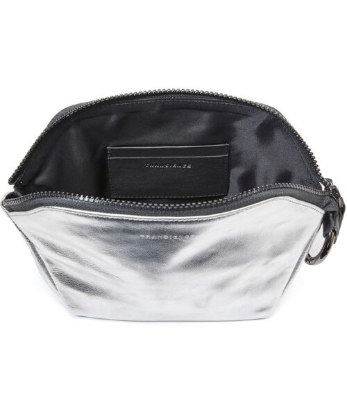 N.（エヌ）の「Transience ZipTop Metallic Leather Cosmetics Bag（メイクブラシ）」 WEAR