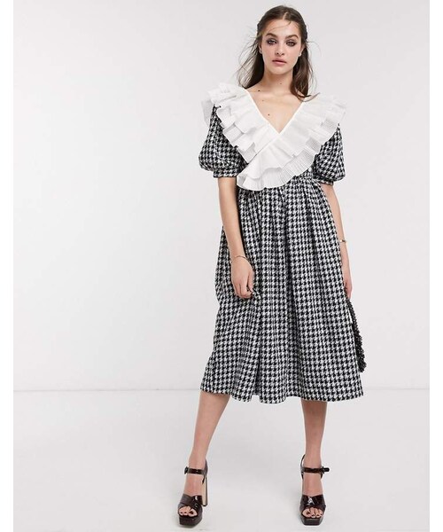 Sister Jane（シスタージェーン）の「Sister Jane midi dress with puff sleeves and