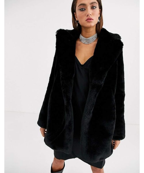Bershka 冬コート Bershka（ベルシュカ）の「Bershka faux fur longline coat in