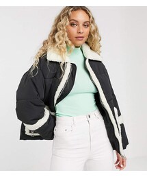 Monki oversized puffer jacket with borg detailing in black