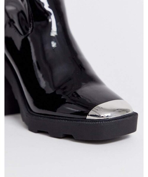 asos（エイソス）の「Asos Design ASOS DESIGN Exchange chunky sock boots in black patent（ブーツ・レディース・Black・6）」の4枚目の写真