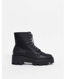 Bershka(ベルシュカ)の「Bershka zip and stud detail chunky Bershka(ベルシュカ)の「Bershka zip and stud detail chunky