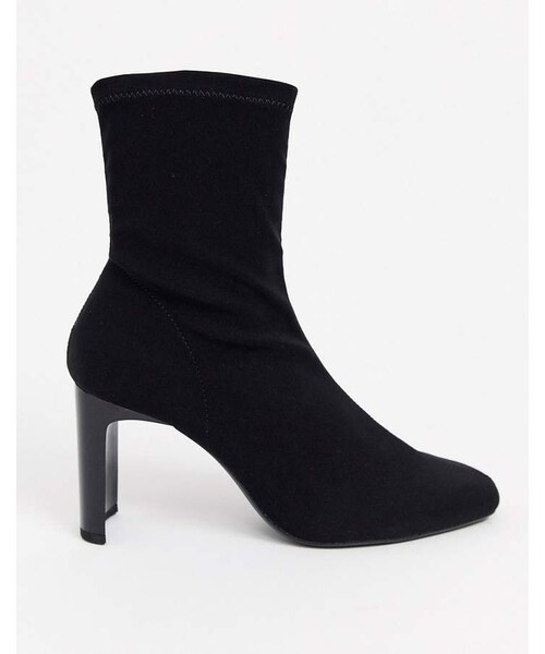 Bershka（ベルシュカ）の「Bershka setback heeled boots in black（ブーツ・レディース・Black・35/37/38/39/40/41）」の3枚目の写真