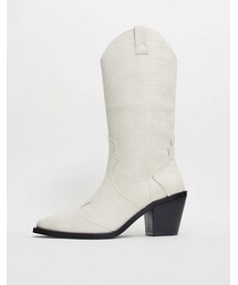 Stradivarius knee high western boots in white