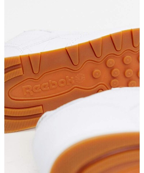 Reebok（リーボック）の「Reebok Classic White Leather sneakers with gum sole