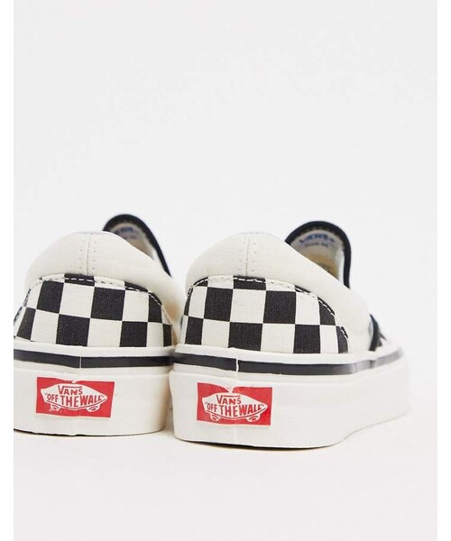 VANS（バンズ）の「Vans Anaheim Classic Slip-On 98 DX sneakers in checkerboard（スニーカー・レディース・Black・5.5/6/6.5/7/7.5/8/8.5/9/9.5/10）」の4枚目の写真