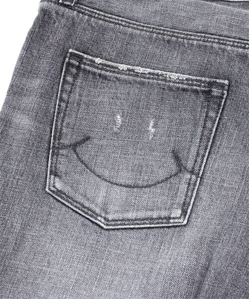 RNA（アールエヌエー）の「ダメージ９分丈スリム（パンツ・レディース・ブラックold加工/インディゴold加工・S/M）」の12枚目の写真