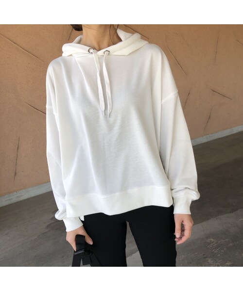 copine(コピン)の「ボックスシルエット!裾スリットパーカー(3color)【クリックポスト対象商品】(パーカー・レディース・その他)」の3枚目の写真