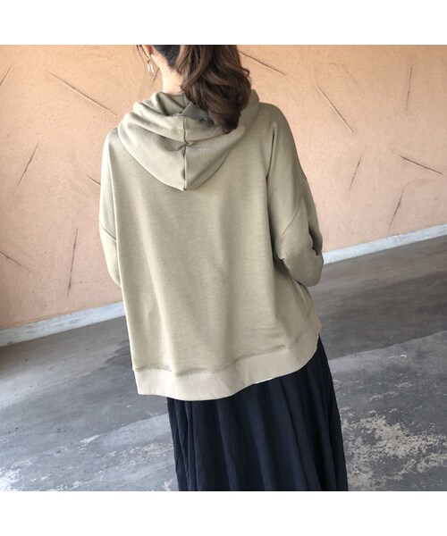 copine(コピン)の「ボックスシルエット!裾スリットパーカー(3color)【クリックポスト対象商品】(パーカー・レディース・その他)」の12枚目の写真