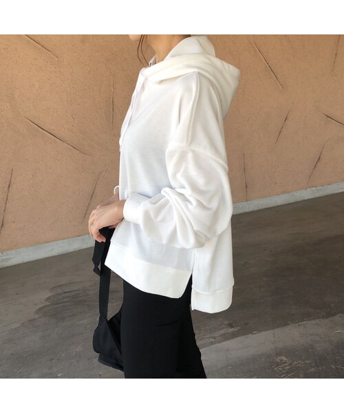 copine(コピン)の「ボックスシルエット!裾スリットパーカー(3color)【クリックポスト対象商品】(パーカー・レディース・その他)」の4枚目の写真