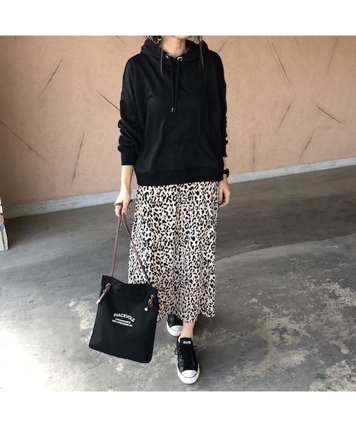 copine(コピン)の「ボックスシルエット!裾スリットパーカー(3color)【クリックポスト対象商品】(パーカー・レディース・その他)」の5枚目の写真