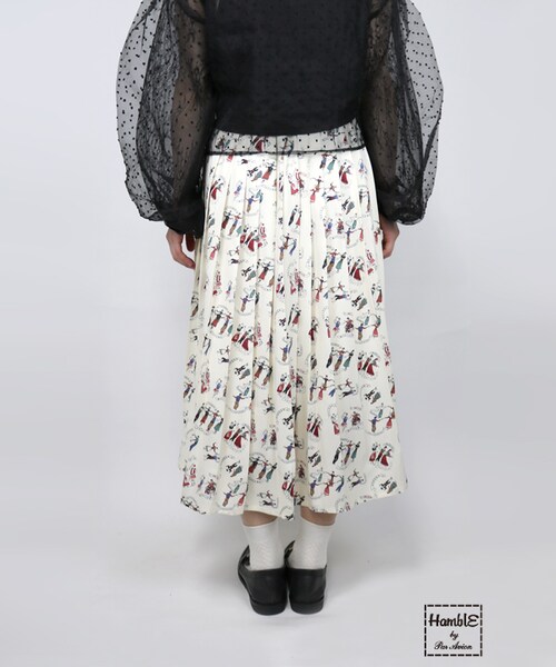 paravion（パラビオン）の「踊り柄プリーツスカート（スカート・レディース・オフ/ブラック・ONE）」の6枚目の写真