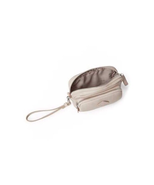 MZ WALLACE（エムジーウォレス）の「MZ Wallace Extra Small Gramercy Crossbody Bag（ショルダーバッグ）」 WEAR