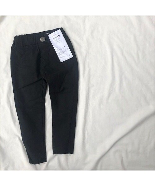 cache cache（カシュ カシュ）の「スキニーパンツ（ブラック・ホワイト）90.100.110.120.130（その他パンツ・キッズ・その他）」の2枚目の写真