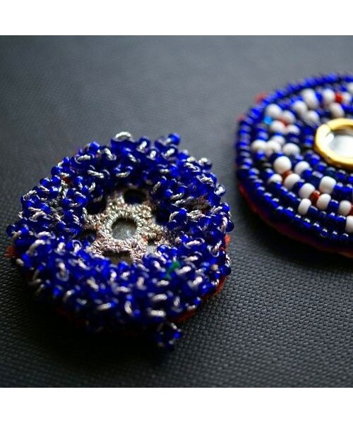 アフガニスタン　ミラーワーク　ビーズ　ワッペン　ブローチ　エスニック　刺繍　民族 アフガニスタン風ミラー刺繍ワッペンの作り方　　How to make mirror embroidery ornaments