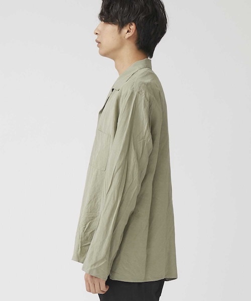 喜ばれる誕生日プレゼント markaware（マーカウェア）の「サイドスリットオープンカラー トップス