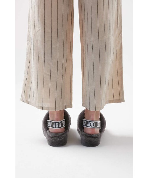 UGG(アグ)の「Ugg UGG Fluff Yeah Slide Sandal(その他シューズ・レディース・Gray/Pink/Purple/Yellow・7/8/9/10)」の5枚目の写真