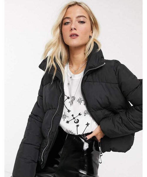 Bershka（ベルシュカ）の「Bershka puffer coat in black（ジャケット/アウター・レディース・Black・XS）」の4枚目の写真