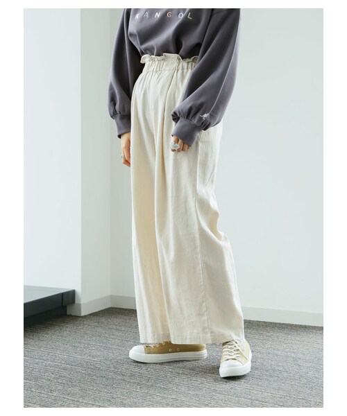 earth music&ecology（アースミュージックアンドエコロジー）の「フレンチリネンブレンドワイドパンツ（パンツ・ブラック/ダークピンク/ベージュ/キャメル/ミント/サックスブルー/グレンチェック/チェックベージュ・F）」の14枚目の写真