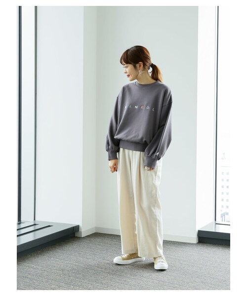 earth music&ecology（アースミュージックアンドエコロジー）の「フレンチリネンブレンドワイドパンツ（パンツ・ブラック/ダークピンク/ベージュ/キャメル/ミント/サックスブルー/グレンチェック/チェックベージュ・F）」の15枚目の写真