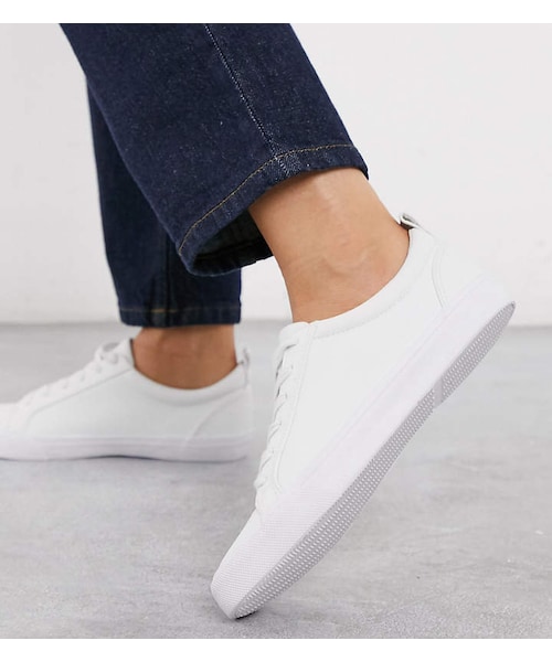 Asos（エイソス）の「Asos Design ASOS DESIGN Wide Fit Dunn lace up sneakers in