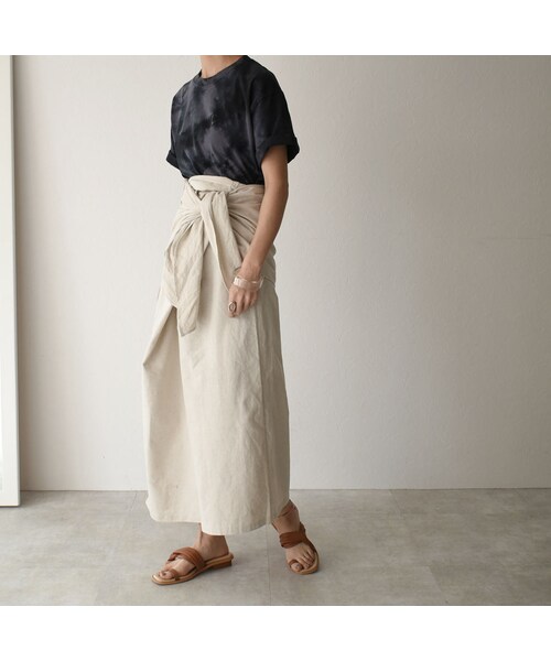 Lavish Gate(ラヴィッシュゲート)の「nh-tops-02150 タイダイ染 ボーイフレンドTシャツ ブラック(Tシャツ/カットソー・レディース・その他)」の4枚目の写真
