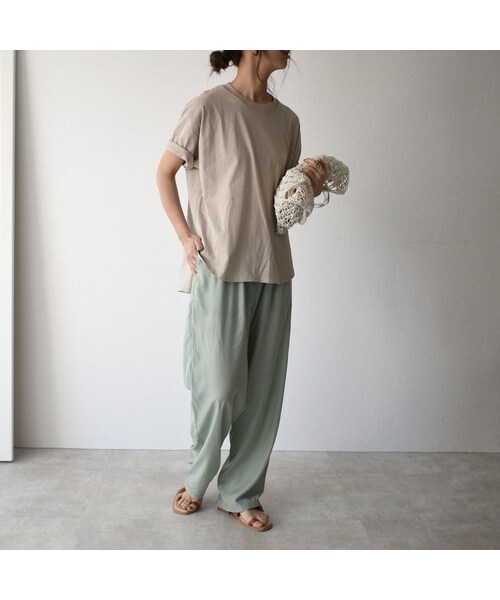 Lavish Gate（ラヴィッシュゲート）の「nh-tops-02151　オーガニックコットン　ステップドヘムＴシャツ　ホワイト　モカ　ブラック（Tシャツ/カットソー・レディース・その他）」の3枚目の写真