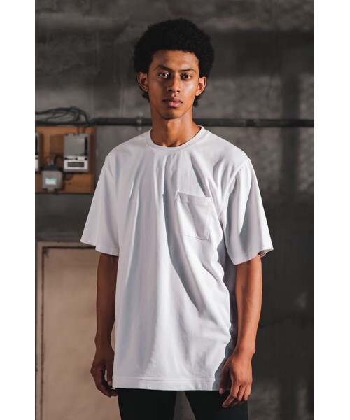 RE:LORE（リロア）の「Box Pocket Side Slit Tee White　20S-108(10月下旬発送予定)（Tシャツ/カットソー・メンズ・その他）」の2枚目の写真