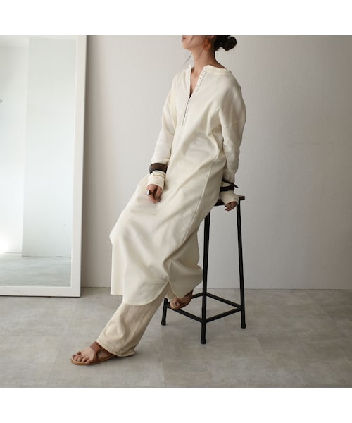 Lavish Gate(ラヴィッシュゲート)の「onepiece-04014 日本製 ホックデザイン 2wayサーマル ワンピース エクリュ モカ(ワンピース・レディース・その他)」の8枚目の写真