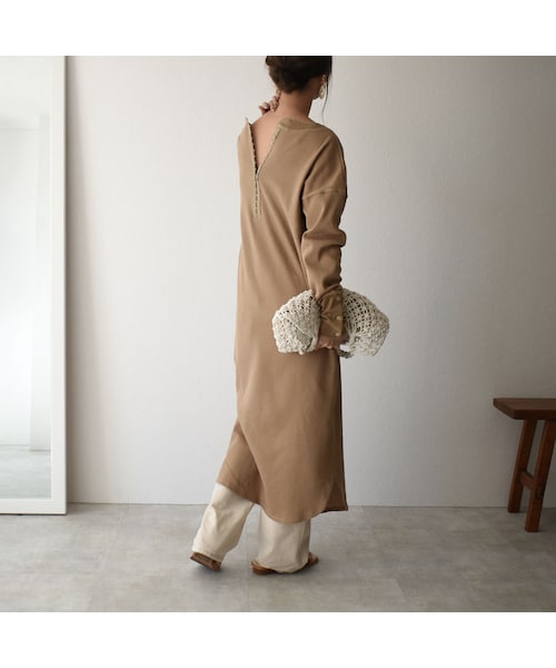 Lavish Gate(ラヴィッシュゲート)の「onepiece-04014 日本製 ホックデザイン 2wayサーマル ワンピース エクリュ モカ(ワンピース・レディース・その他)」の5枚目の写真