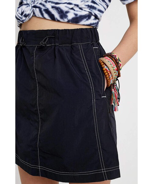 Urban Outfitters（アーバンアウトフィッターズ）の「Urban Outfitters UO Black Tech Mini