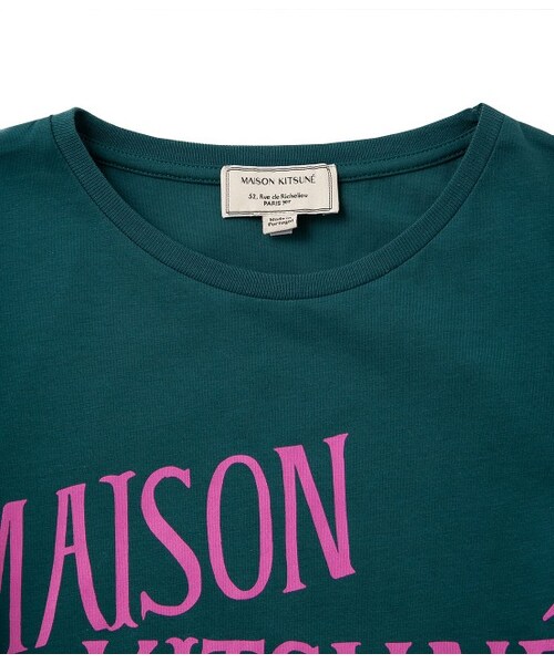 Maison Kitsune（メゾンキツネ）の「【先行受注】プリントTシャツ PALAIS ROYAL T SHIRT（トップス・レディース・チャコール・S）」の4枚目の写真