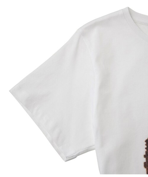 Maison Kitsune（メゾンキツネ）の「【先行受注】ウォーキングフォックス プリントTシャツ WALKING FOX TEE（トップス・レディース・チャコール・S）」の6枚目の写真