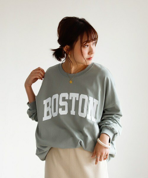 Auntie Rosa Holiday(アンティローザホリデー)の「BOSTON ロゴルーズスウェット(スウェット・レディース・グレー/ホワイト/グリーン/ブルー/パープル・FREE)」の3枚目の写真