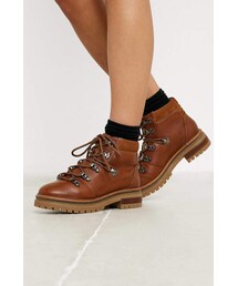 Urban Outfitters UO Bow Hiker Boot