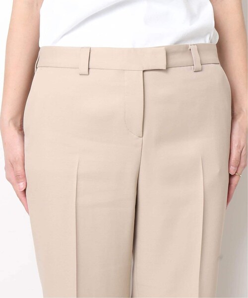 Deuxieme Classe（ドゥーズィエムクラス）の「スリムフレア