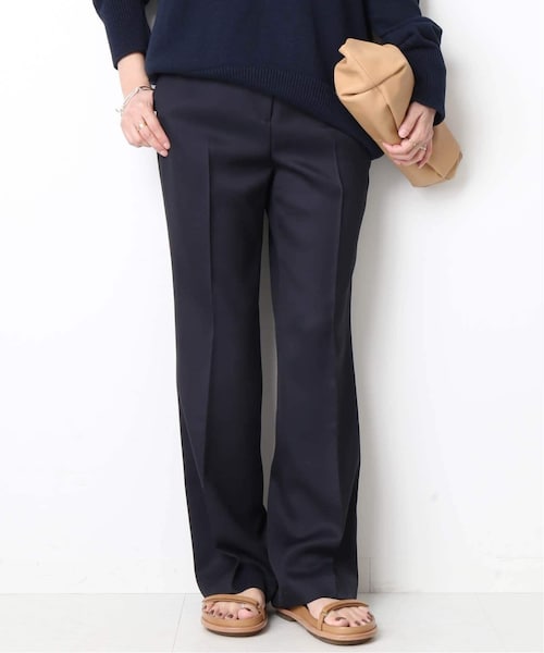 Deuxieme Classe（ドゥーズィエムクラス）の「スリムフレア