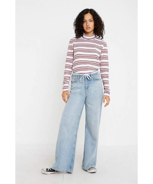 URBAN OUTFITTERS(アーバンアウトフィッターズ)の「Urban Outfitters UO Striped Mock Neck Top(トップス・レディース・Purple・XS)」の4枚目の写真